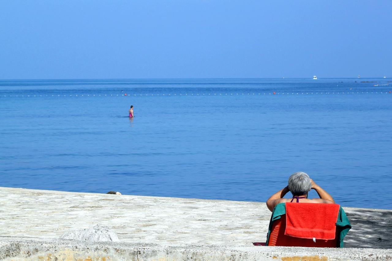 Apartments With A Parking Space Umag - 7110 Kültér fotó