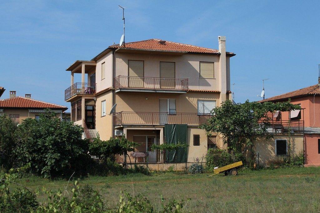 Apartments With A Parking Space Umag - 7110 Kültér fotó